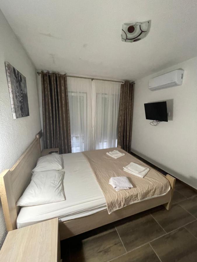 Apartman Ail 2 Ulcinj Exterior photo