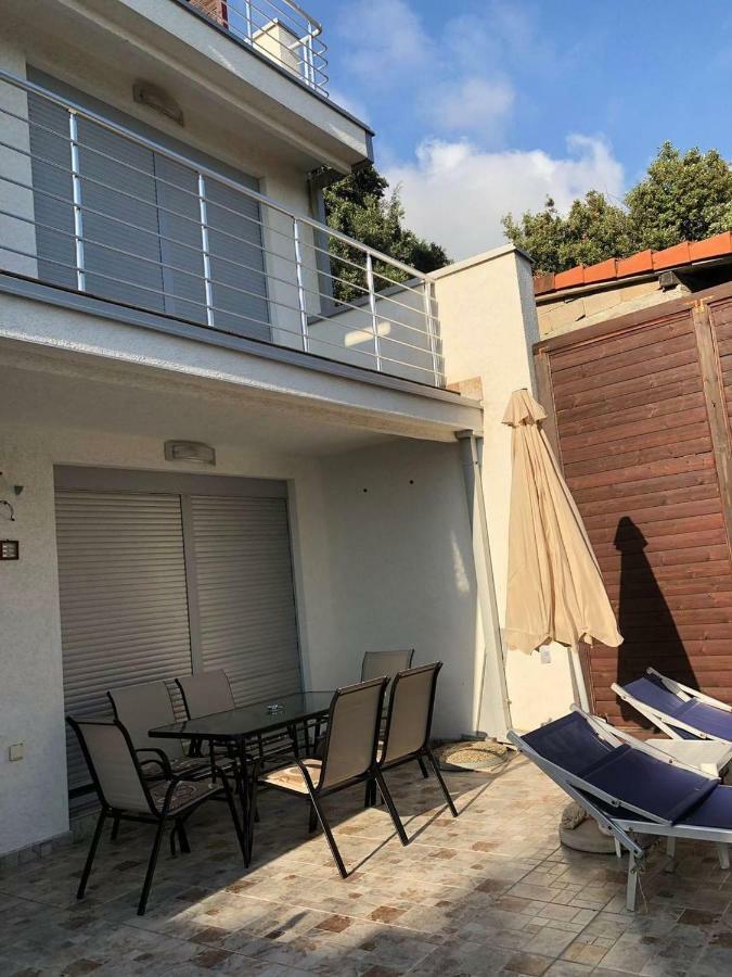 Apartman Ail 2 Ulcinj Exterior photo
